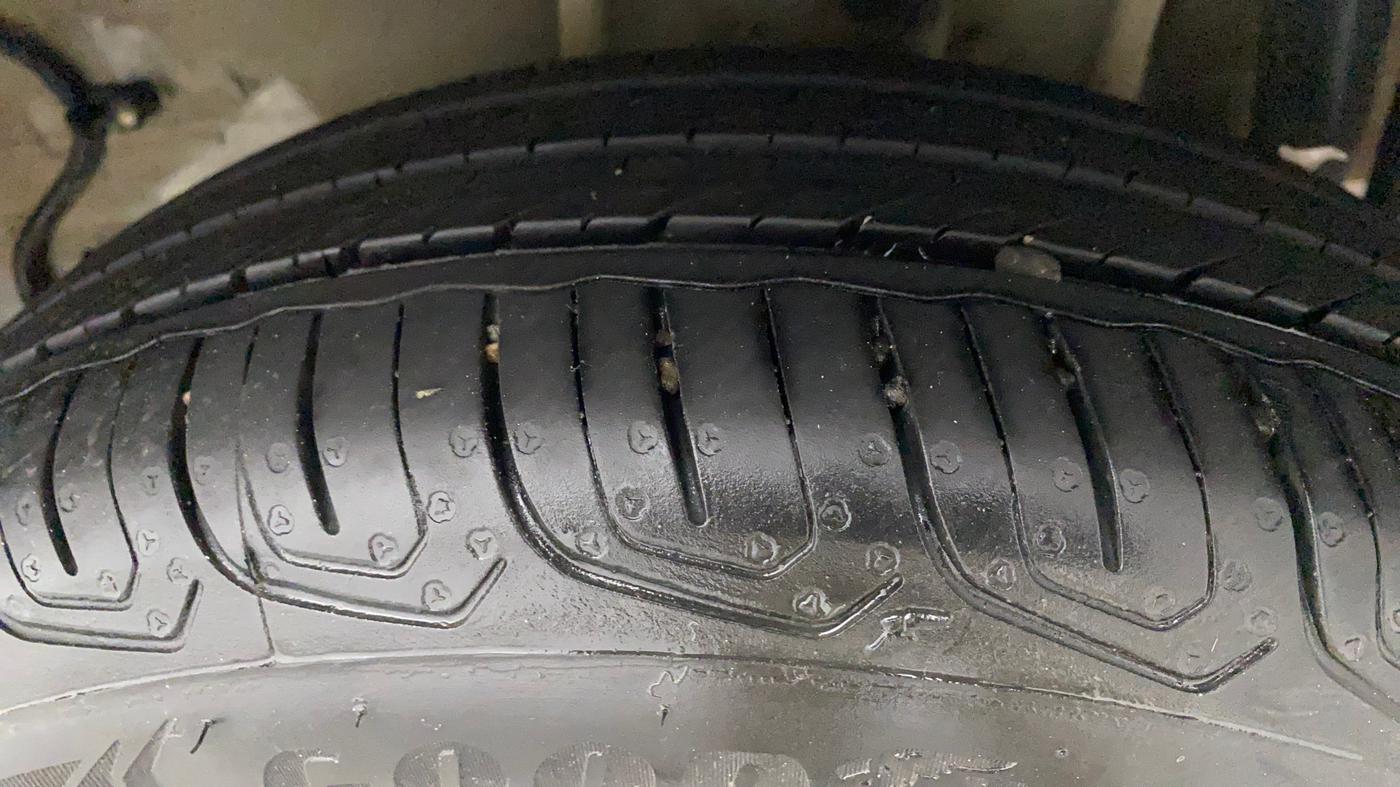 2022 Tata Tiago XT PETROL, Petrol, Manual, 10,806 km, Left Rear Tyre Tread