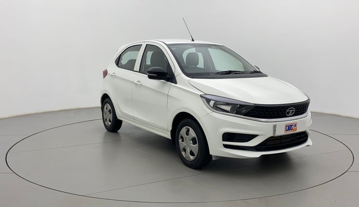 2022 Tata Tiago XT PETROL, Petrol, Manual, 10,806 km, Right Front Diagonal