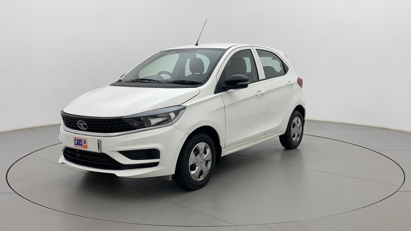 2022 Tata Tiago XT PETROL, Petrol, Manual, 10,806 km, Left Front Diagonal