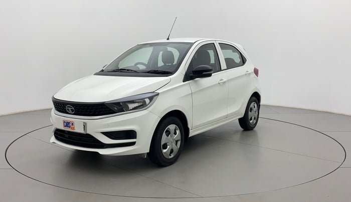 2022 Tata Tiago XT PETROL, Petrol, Manual, 10,806 km, Left Front Diagonal