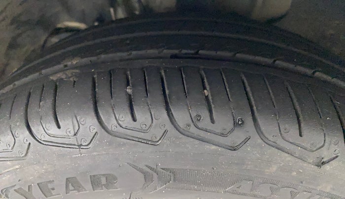 2022 Tata Tiago XT PETROL, Petrol, Manual, 10,806 km, Left Front Tyre Tread