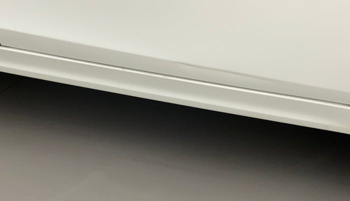 2022 Tata Tiago XT PETROL, Petrol, Manual, 10,806 km, Right running board - Minor scratches