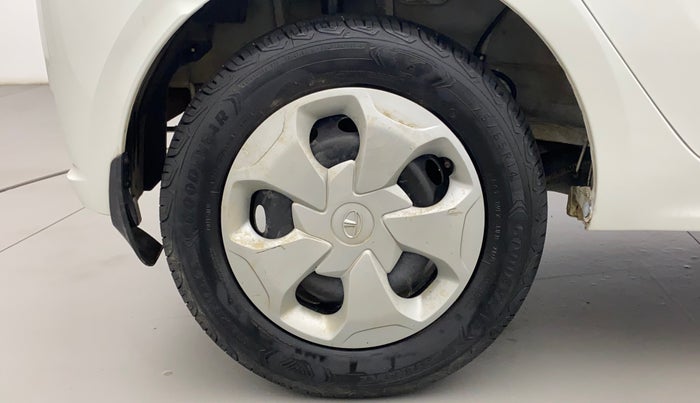 2022 Tata Tiago XT PETROL, Petrol, Manual, 10,806 km, Right Rear Wheel