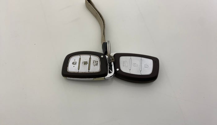 2015 Hyundai Elite i20 SPORTZ 1.2 (O), Petrol, Manual, 52,177 km, Key Close Up