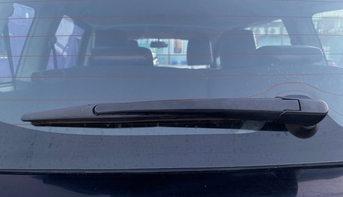 2022 Maruti XL6 ALPHA PLUS MT, Petrol, Manual, 50,563 km, Rear Wiper