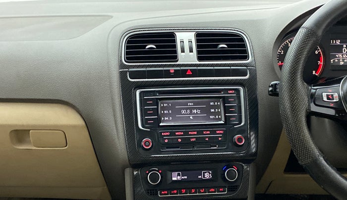 2015 Volkswagen Vento HIGHLINE PETROL, Petrol, Manual, 47,975 km, Air Conditioner
