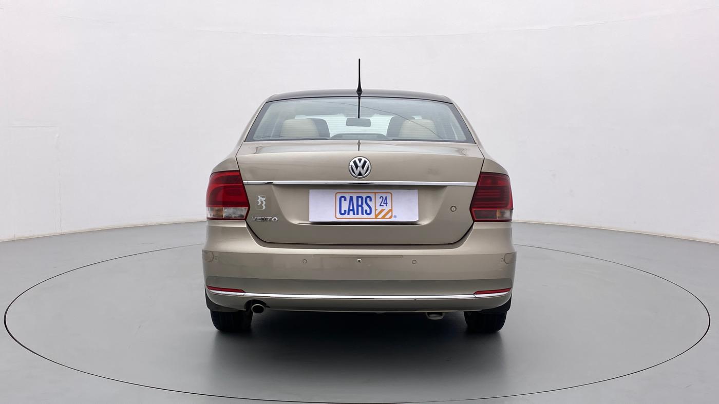 2015 Volkswagen Vento HIGHLINE PETROL, Petrol, Manual, 47,975 km, Back/Rear