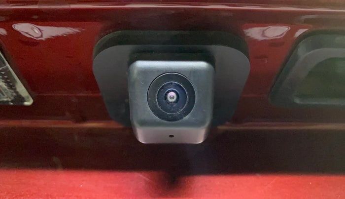 2023 KIA CARENS PRESTIGE PLUS 1.5 PETROL IMT 7 STR, Petrol, Manual, 5,561 km, Parking Camera