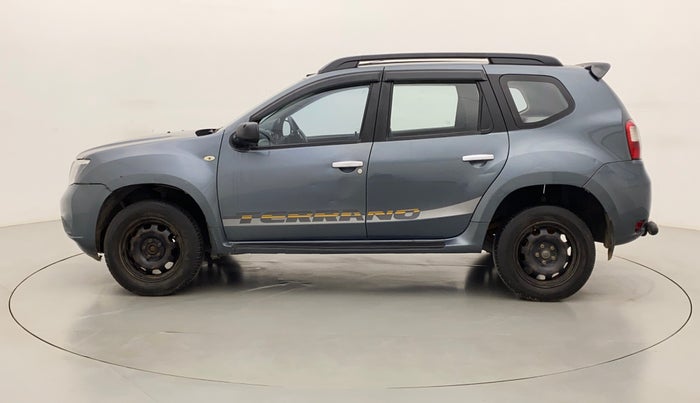 2015 Nissan Terrano XE (D), Diesel, Manual, 94,647 km, Left Side