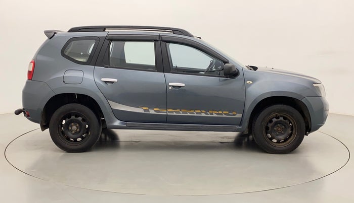 2015 Nissan Terrano XE (D), Diesel, Manual, 94,647 km, Right Side View