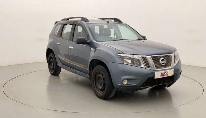 2015 Nissan Terrano XE (D), Diesel, Manual, 94,647 km, Right Front Diagonal