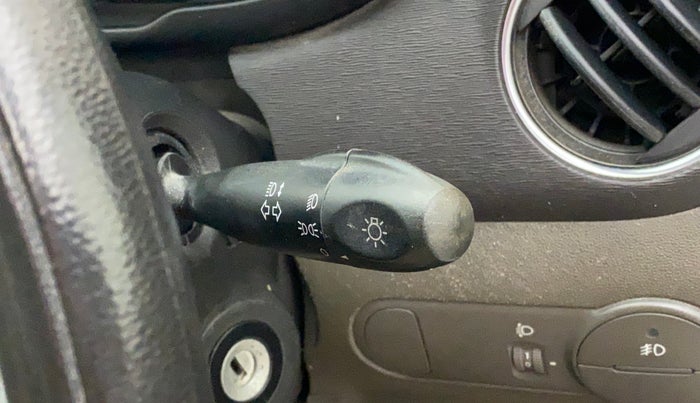 2013 Hyundai i10 SPORTZ 1.1, Petrol, Manual, 41,364 km, Combination switch - Turn Indicator not functional