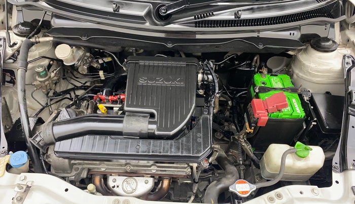 2013 Maruti Swift Dzire VXI, Petrol, Manual, 1,07,058 km, Engine View
