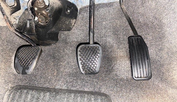 2014 Honda Amaze 1.5L I-DTEC S, Diesel, Manual, 1,48,630 km, Pedals