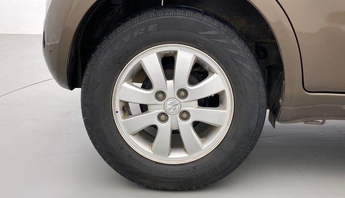 2014 Maruti Ritz ZXI, Petrol, Manual, 28,995 km, Right Rear Wheel