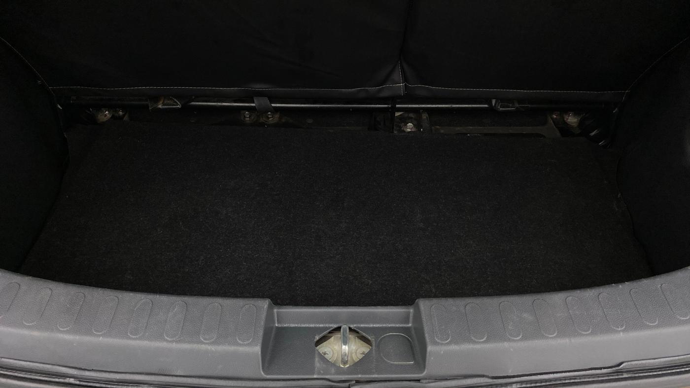 2014 Maruti Ritz ZXI, Petrol, Manual, 28,995 km, Boot Inside