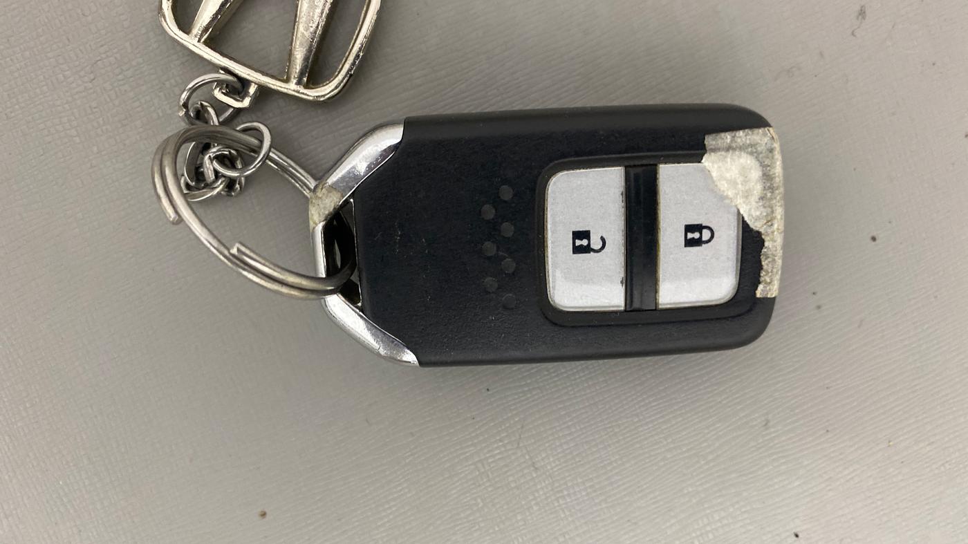 2019 Honda BR-V 1.5L I-VTEC VX, Petrol, Manual, 59,800 km, Key Close Up