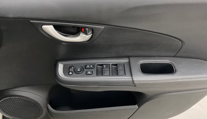 2019 Honda BR-V 1.5L I-VTEC VX, Petrol, Manual, 59,800 km, Driver Side Door Panels Control
