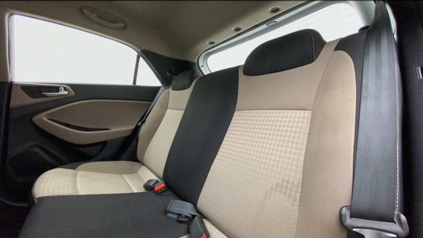 2020 Hyundai Elite i20 1.2 SPORTS PLUS VTVT, Petrol, Manual, 9,056 km, Right Side Rear Door Cabin