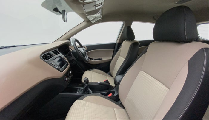 2020 Hyundai Elite i20 1.2 SPORTS PLUS VTVT, Petrol, Manual, 9,056 km, Right Side Front Door Cabin
