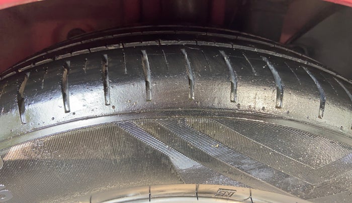 2019 Hyundai Elite i20 ASTA 1.2 (O), CNG, Manual, 1,17,259 km, Left Rear Tyre Tread