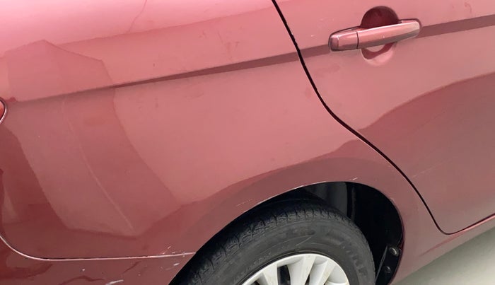 2016 Maruti Ciaz VXI, Petrol, Manual, 64,162 km, Right quarter panel - Slightly dented
