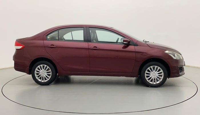 2016 Maruti Ciaz VXI, Petrol, Manual, 64,162 km, Right Side View
