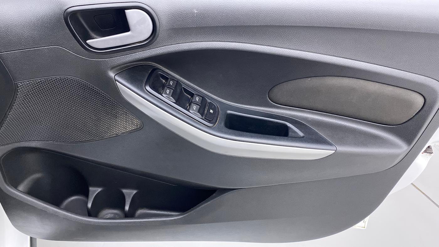 2018 Ford FREESTYLE TREND 1.5 TDCI MT, Diesel, Manual, 35,653 km, Driver Side Door Panels Control