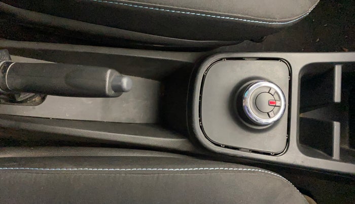 2021 Renault Kwid NEOTECH RXL 1.0 AMT, Petrol, Automatic, 6,838 km, Gear Lever