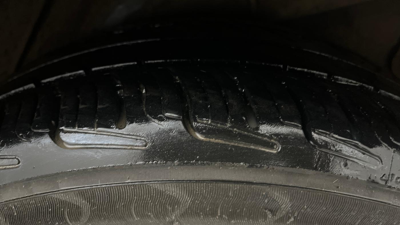 2013 Hyundai Verna FLUIDIC 1.6 VTVT SX OPT AT, Petrol, Automatic, 1,02,812 km, Left Rear Tyre Tread
