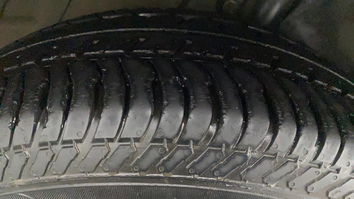 2016 Ford Ecosport TITANIUM 1.5L PETROL, Petrol, Manual, 37,187 km, Right Rear Tyre Tread