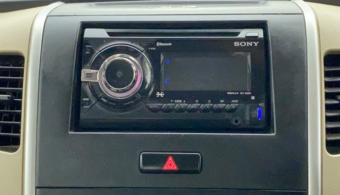 2018 Maruti Wagon R 1.0 LXI, CNG, Manual, 67,492 km, Infotainment System