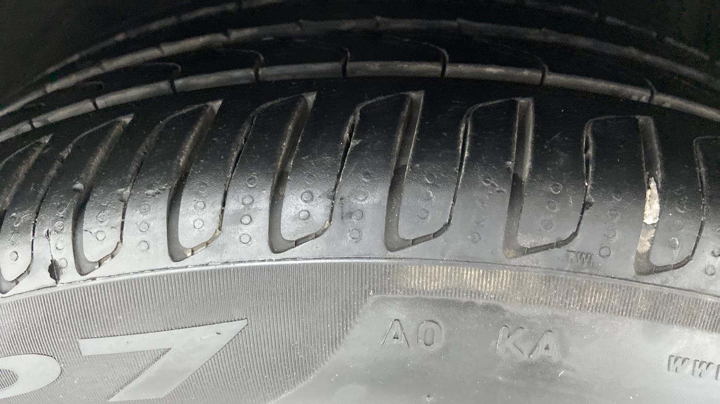 2014 Audi A6 35 TDI S LINE, Diesel, Automatic, 58,418 km, Right Front Tyre Tread