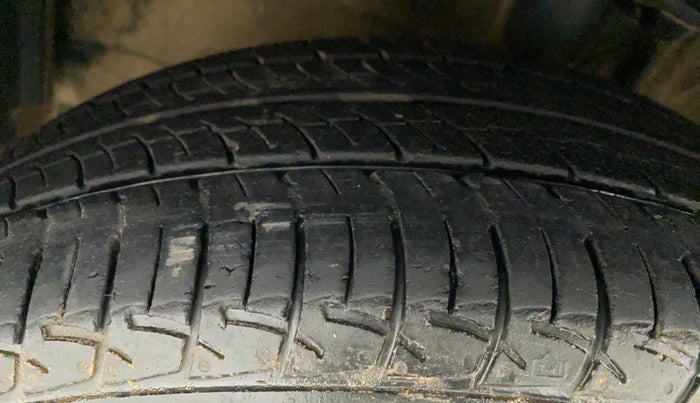 2021 Toyota YARIS G MT, Petrol, Manual, 24,667 km, Left Front Tyre Tread