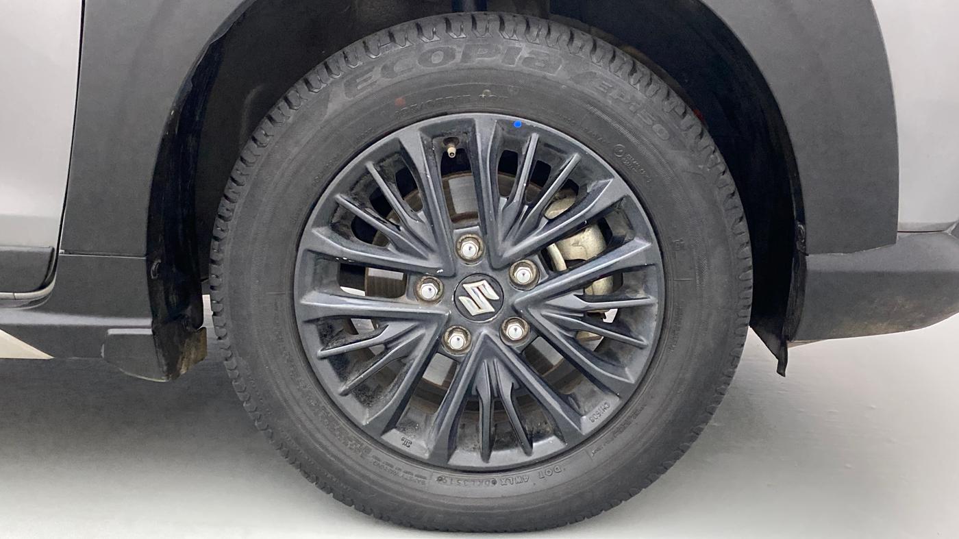 2019 Maruti XL6 ALPHA AT, Petrol, Automatic, 37,555 km, Right Front Wheel