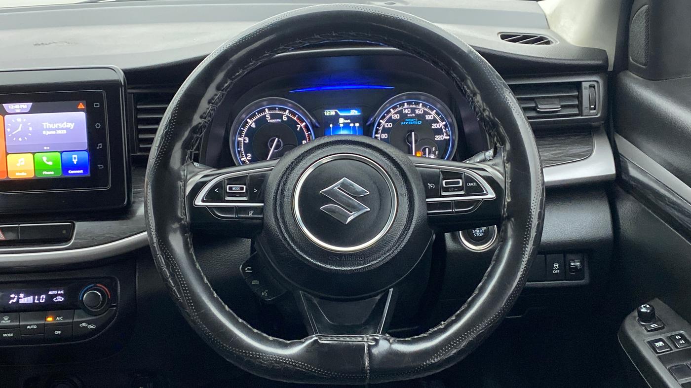 2019 Maruti XL6 ALPHA AT, Petrol, Automatic, 37,555 km, Steering Wheel Close Up