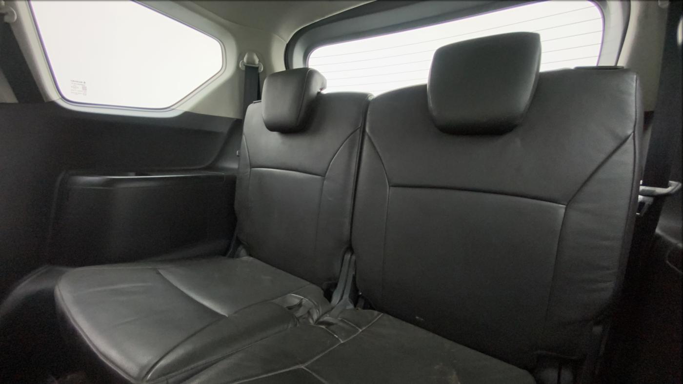 2019 Maruti XL6 ALPHA AT, Petrol, Automatic, 37,555 km, Third Seat Row ( optional )