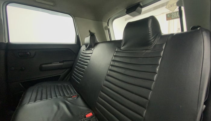 2019 Maruti New Wagon-R LXI CNG 1.0, CNG, Manual, 62,402 km, Right Side Rear Door Cabin