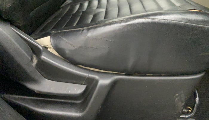 2019 Maruti New Wagon-R LXI CNG 1.0, CNG, Manual, 62,402 km, Driver Side Adjustment Panel