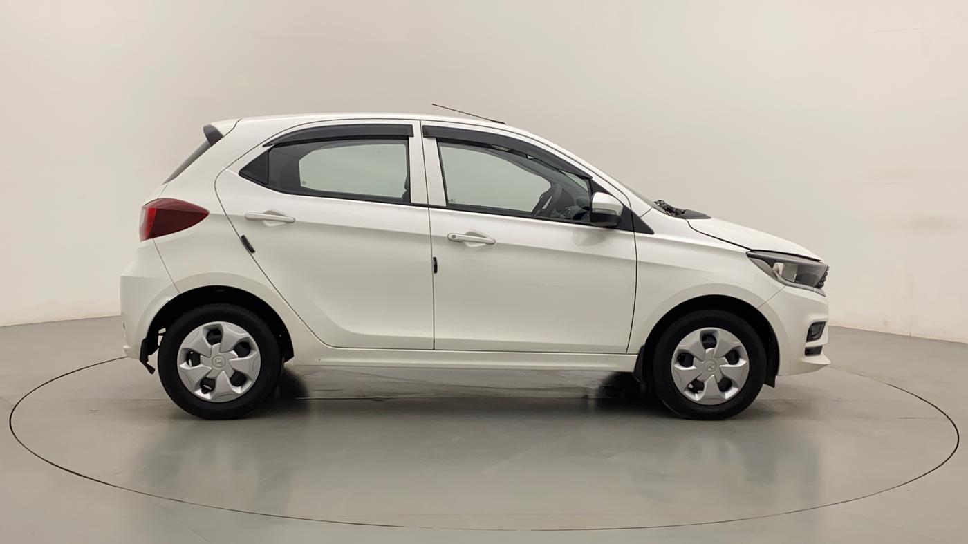 2021 Tata Tiago XT PETROL, Petrol, Manual, 14,992 km, Right Side View