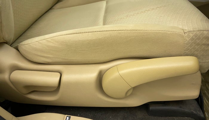 2011 Honda City 1.5L I-VTEC V AT, Petrol, Automatic, 43,221 km, Driver Side Adjustment Panel