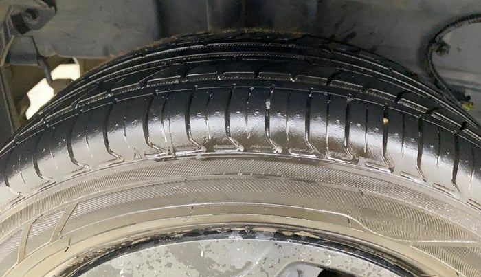 2022 Tata Tiago XT CNG, CNG, Manual, 63,254 km, Right Rear Tyre Tread