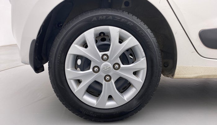 2014 Hyundai Grand i10 SPORTZ 1.2 KAPPA VTVT, Petrol, Manual, 69,258 km, Right Rear Wheel