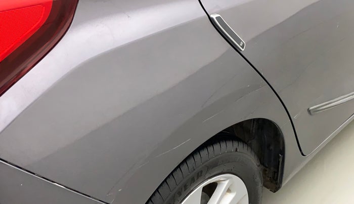 2018 Honda Jazz 1.2L I-VTEC VX CVT, Petrol, Automatic, 75,402 km, Right quarter panel - Slightly dented