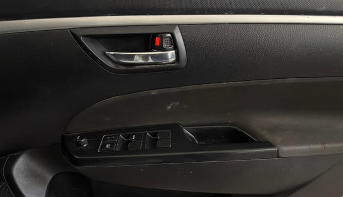 2014 Maruti Swift VXI, Petrol, Manual, 48,189 km, Driver Side Door Panels Control