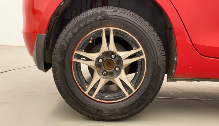 2015 Maruti Swift VDI ABS, Diesel, Manual, 88,706 km, Right Rear Wheel
