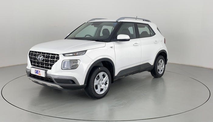 2022 Hyundai VENUE S MT 1.2 KAPPA, Petrol, Manual, 7,630 km, Left Front Diagonal