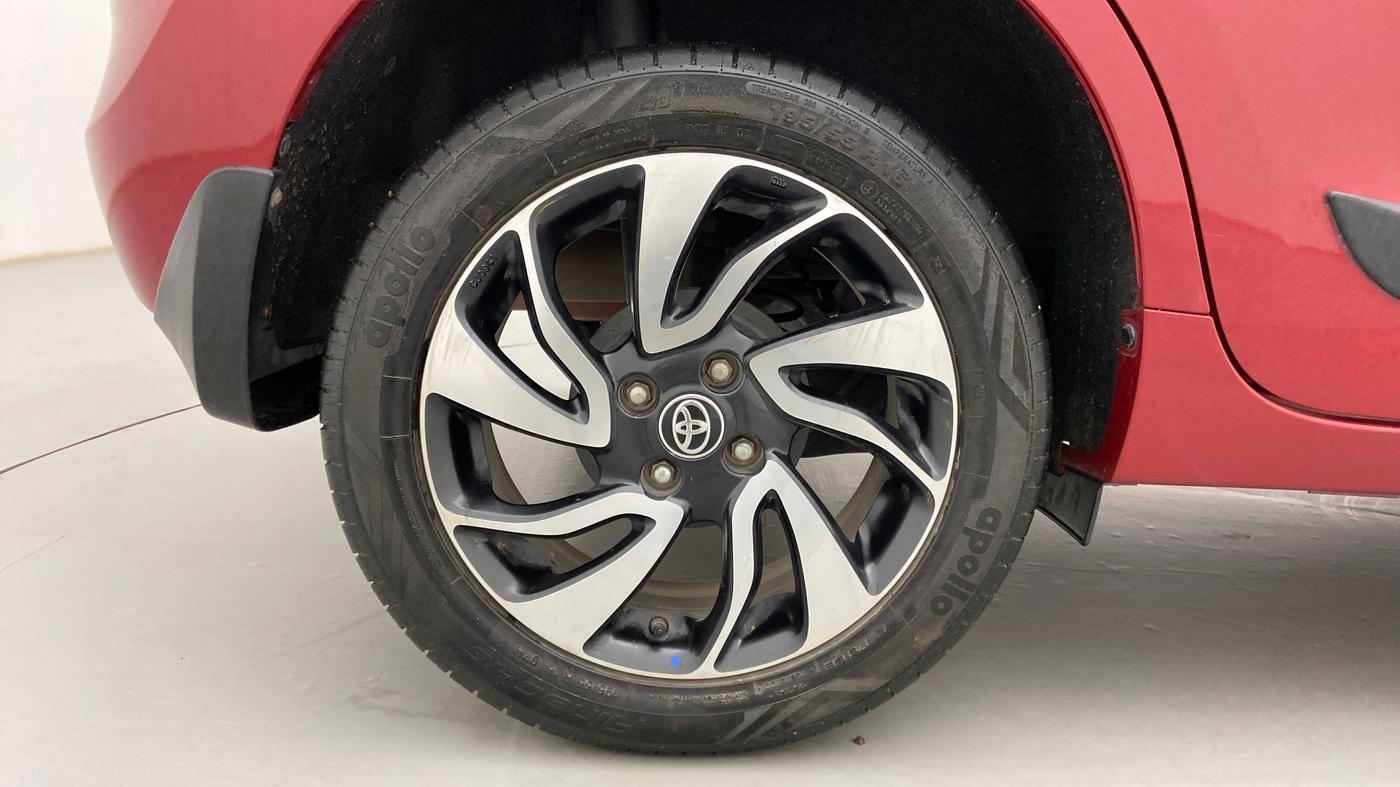 2021 Toyota Glanza G, Petrol, Manual, 27,599 km, Right Rear Wheel