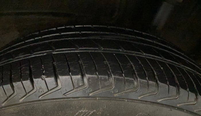 2020 Maruti New Wagon-R LXI CNG 1.0, CNG, Manual, 53,437 km, Left Rear Tyre Tread