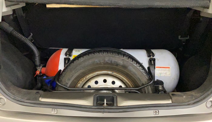 2020 Maruti New Wagon-R LXI CNG 1.0, CNG, Manual, 53,437 km, Boot Inside
